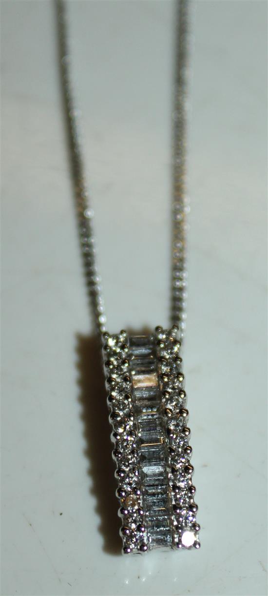 Diamond set line pendant